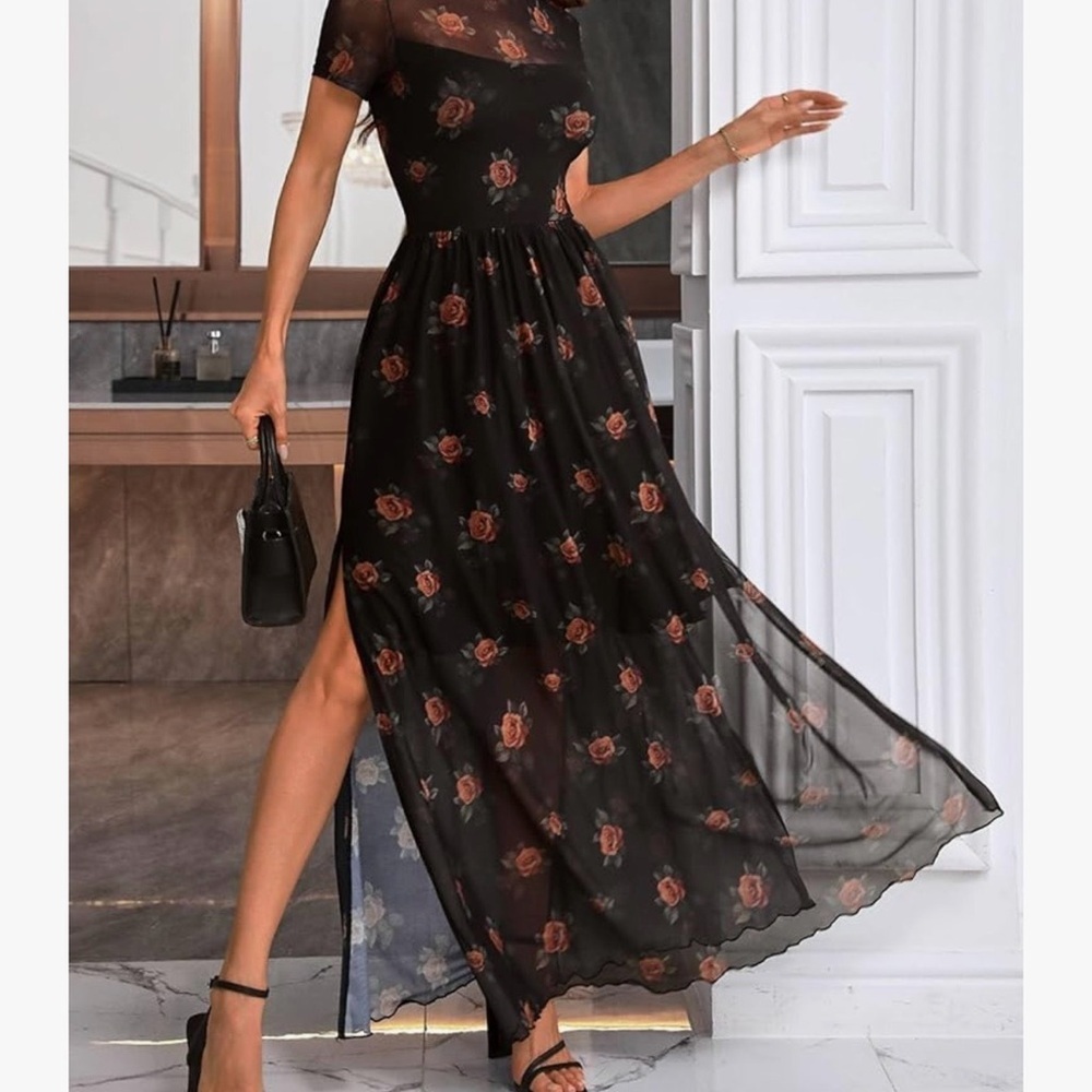 ⚡️Floral Black Maxi Dress